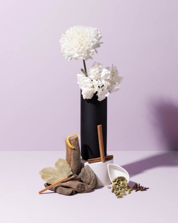 white cardamom & sweet clove™ natural fragrance oil