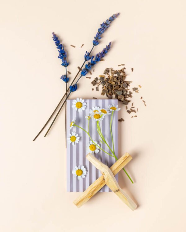 lavender blooms & soothing sandalwood™ fragrance oil