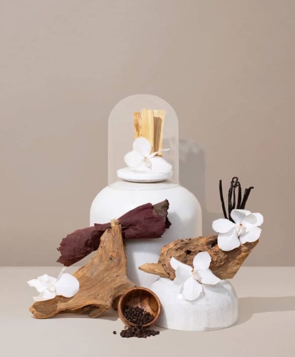 tobacco blossom & white santal™ fragrance oil